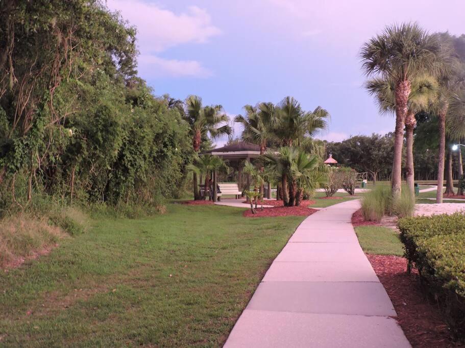 Enchanting Escape 3 Bedroom Minutes From Disney! Kissimmee Exterior photo